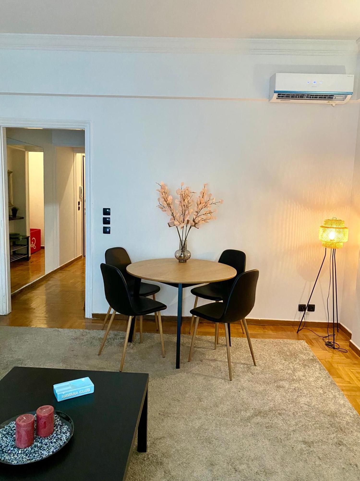 Cozy Apartment In Kolonaki Athens - Sleeps 5 Exterior photo